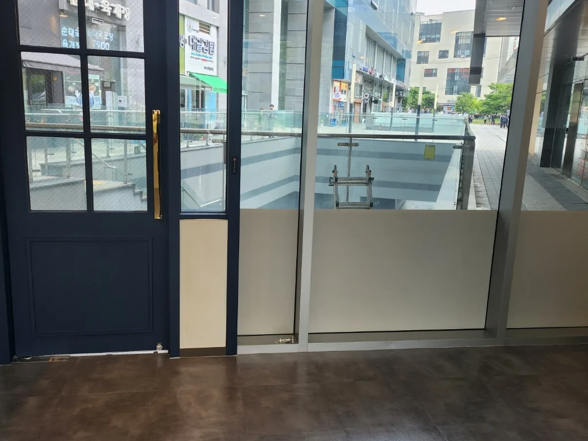 진천군 백곡면 점포 카운터 검사실 위생청소 사례 - 행진크린