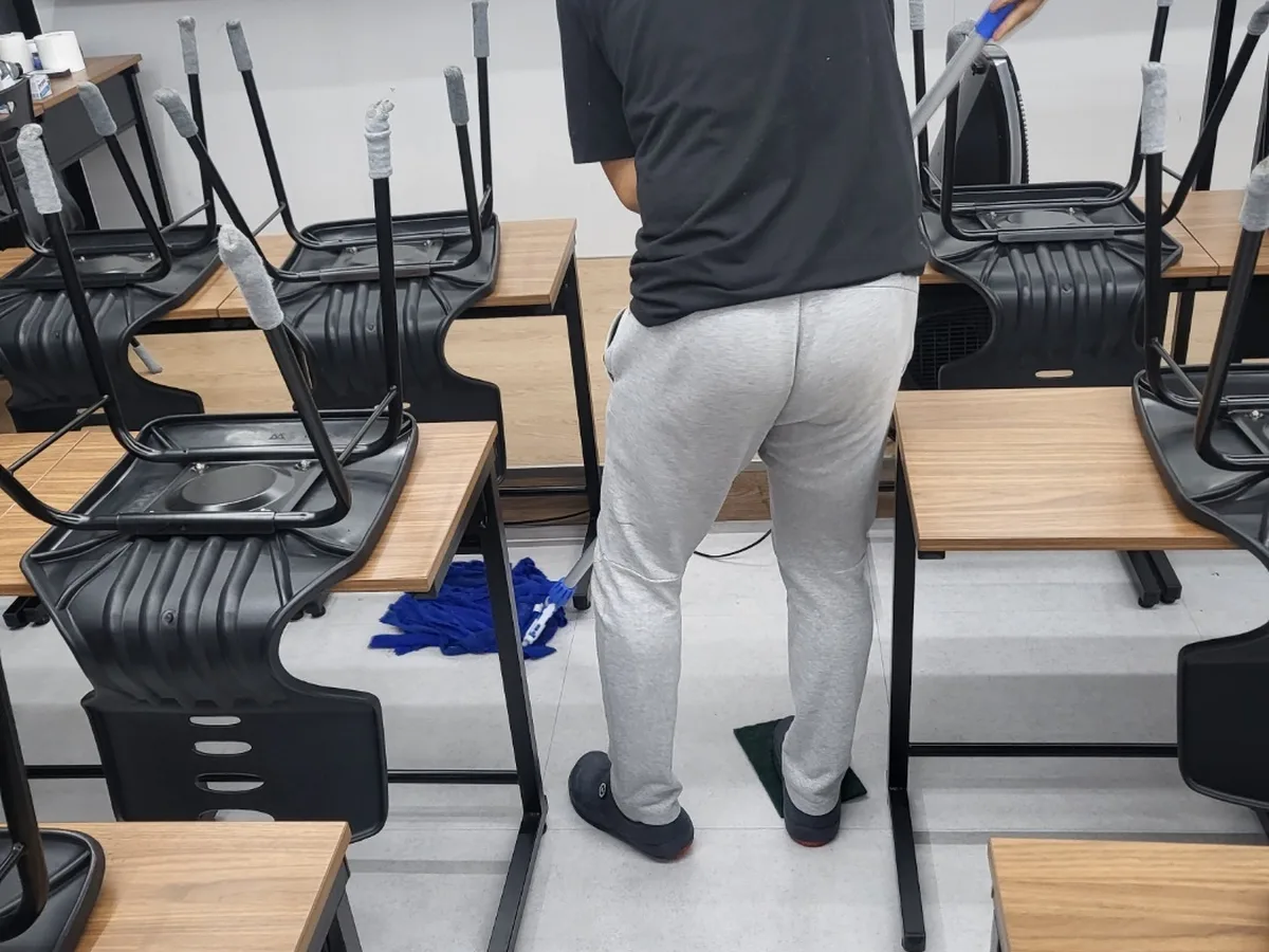 보은군 속리산면 사업장 로비·응접실 바닥 위생청소 사례 - 행진크린